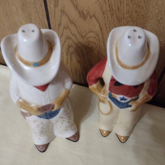 2 Sets Cowboy Vintage Salt & Pepper Shaker Sets Western Decor - Picture 3 of 11